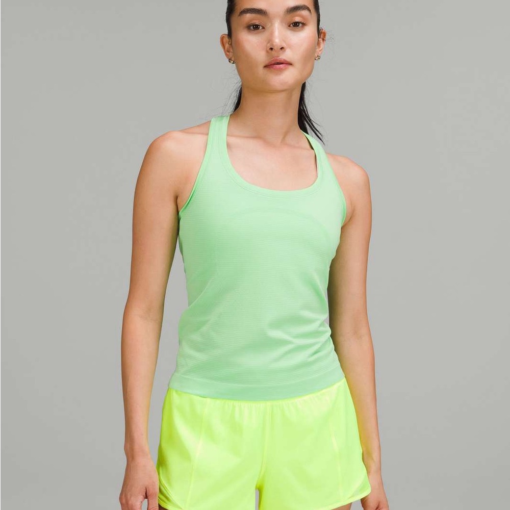 Lululemon Swiftly Tech Racerback
Tank Top 2.0 *Race Length